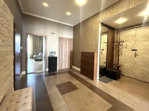 Pronájem bytu 3+kk, Praha - Bubeneč, Puškinovo náměstí, 98 m2