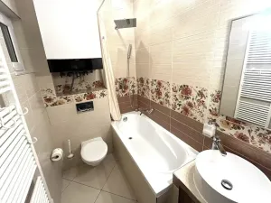 Pronájem bytu 3+kk, Praha - Bubeneč, Puškinovo náměstí, 98 m2
