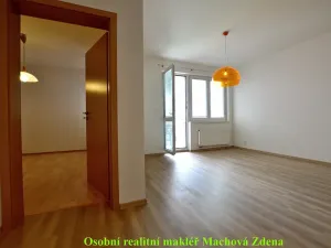 Pronájem bytu 2+kk, Praha - Strašnice, Gutova, 55 m2