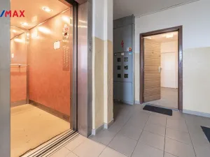 Pronájem bytu 2+kk, Praha - Chodov, Brandlova, 43 m2