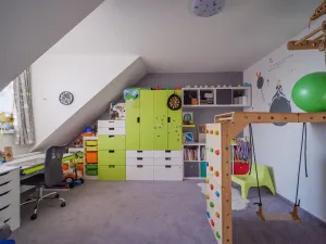 Prodej rodinného domu, Železnice, Náměstí Svobody, 252 m2