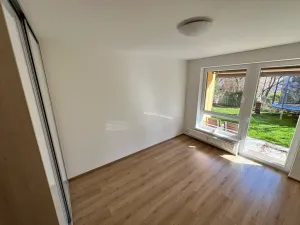 Prodej bytu 3+kk, Horoměřice, Holubova, 78 m2