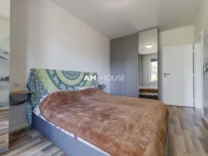 Pronájem bytu 3+kk, Praha - Strašnice, Zvěřinova, 70 m2