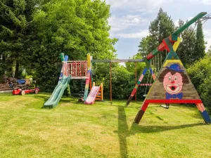 Prodej ubytování, Březina, 350 m2