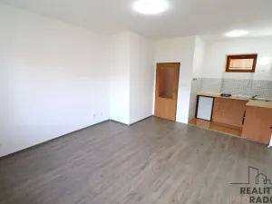 Pronájem bytu 1+kk, Brno - Štýřice, Grmelova, 28 m2