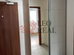 Pronájem bytu 2+kk, Praha - Hlubočepy, Fabiánové, 44 m2