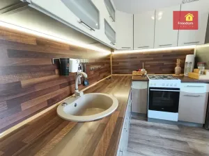 Pronájem bytu 2+1, Teplice, Svojsíkova, 55 m2