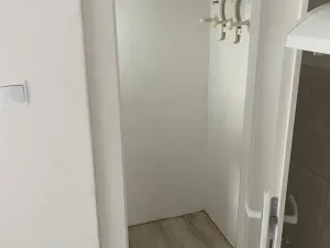 Pronájem bytu 1+1, Praha - Čakovice, Cukrovarská, 34 m2