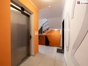 Pronájem bytu 2+kk, Praha - Stodůlky, Svitákova, 57 m2