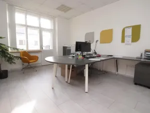 Pronájem kanceláře, Praha - Smíchov, Bozděchova, 106 m2