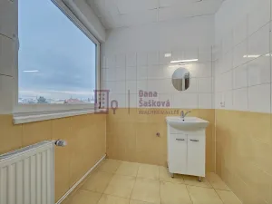 Pronájem bytu 2+1, Jindřichův Hradec - Jindřichův Hradec II, Miřiovského, 35 m2