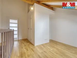 Pronájem bytu 2+kk, Plzeň, Antonína Uxy, 54 m2