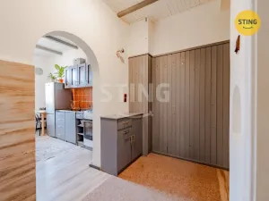 Prodej bytu 3+1, Opava, Komenského, 69 m2