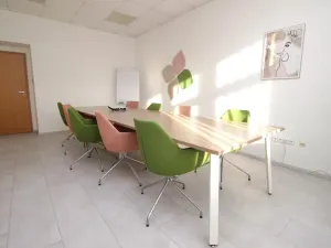 Pronájem kanceláře, Praha - Smíchov, Bozděchova, 213 m2