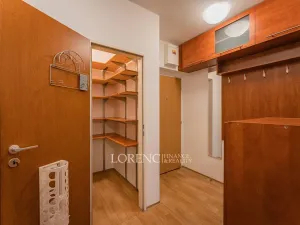 Prodej bytu 2+kk, Praha - Kbely, Herlíkovická, 50 m2
