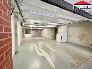 Pronájem garáže, Brno, Leitnerova, 10 m2