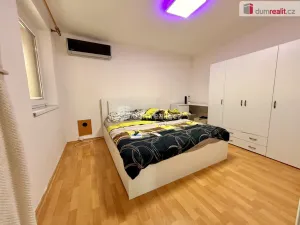 Prodej rodinného domu, Popovice, 215 m2