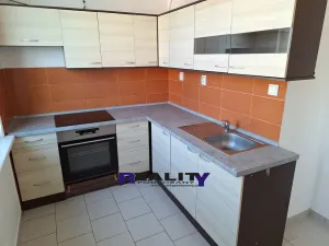 Pronájem bytu 2+1, Podbořany, Sídliště Míru, 64 m2