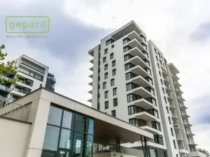 Pronájem garážového stání, Praha, Sanderova, 14 m2