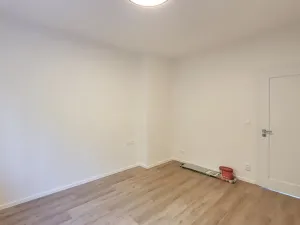 Pronájem bytu 3+kk, Praha - Podolí, Jeremenkova, 53 m2