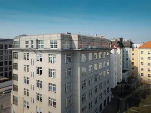 Pronájem obchodního prostoru, Praha - Holešovice, U Uranie, 270 m2
