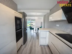 Prodej rodinného domu, Holubice, 93 m2