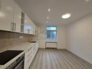 Pronájem bytu 2+1, Brno, 71 m2