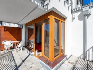 Pronájem bytu 2+1, Praha - Smíchov, Na Císařce, 81 m2