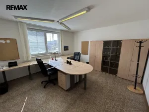 Pronájem kanceláře, Hradec Králové - Slezské Předměstí, Vážní, 62 m2