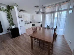 Pronájem bytu 3+kk, Pardubice - Zelené Předměstí, třída Míru, 126 m2