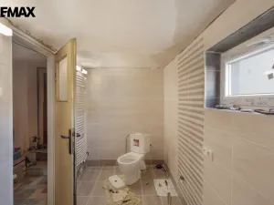 Prodej rodinného domu, Lom, Podkrušnohorská, 220 m2