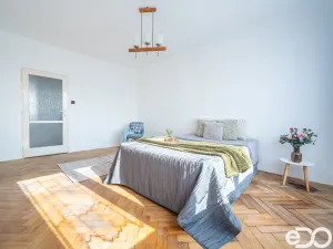 Prodej bytu 3+1, Hradec Králové, třída SNP, 69 m2