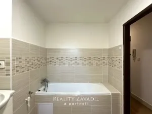 Pronájem bytu 2+1, Pardubice, Gorkého, 63 m2