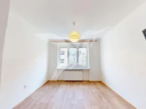 Pronájem bytu 2+1, Plzeň, Kyjevská, 67 m2