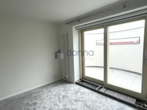 Pronájem bytu 3+1, Praha, U akademie, 130 m2