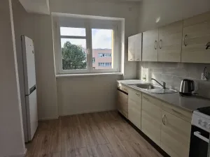 Prodej bytu 3+1, Kladno, Kordačova, 77 m2