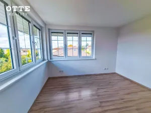 Pronájem rodinného domu, Plzeň, Rozkvetlá, 140 m2