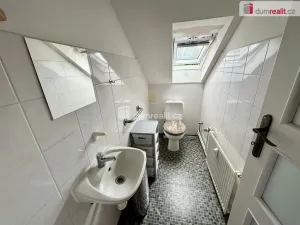 Pronájem bytu 2+1, Ostrov, Kollárova, 55 m2