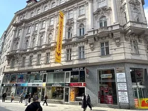 Pronájem obchodního prostoru, Brno - Brno-město, 2500 m2