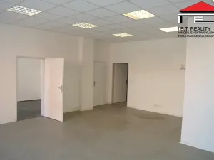 Pronájem skladu, Ostrava, Slovenská, 992 m2