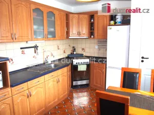 Pronájem bytu 2+1, Ostrov, Masarykova, 56 m2