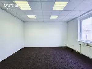 Pronájem kanceláře, Plzeň, Zborovská, 75 m2