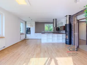 Prodej rodinného domu, Lety, V průhonu, 102 m2