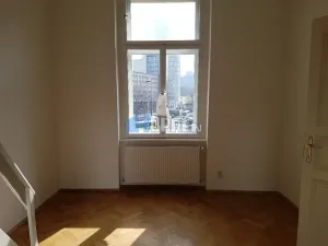 Pronájem bytu 2+1, Praha - Libeň, Sokolovská, 74 m2