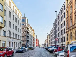 Pronájem bytu 1+kk, Praha - Nusle, V Horkách, 17 m2