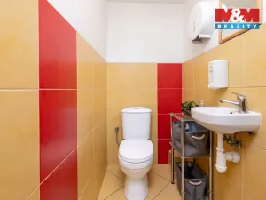 Pronájem obchodního prostoru, Praha - Nusle, Bohuslava ze Švamberka, 75 m2