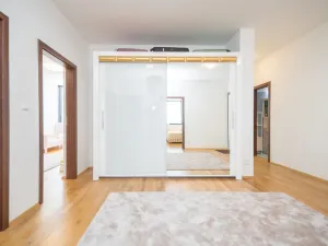 Prodej bytu 5+kk, Karlovy Vary, Pražská silnice, 149 m2