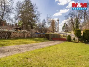 Prodej rodinného domu, Doksy, náměstí Republiky, 235 m2