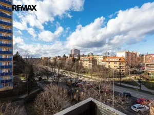 Prodej bytu 3+1, Praha - Malešice, Počernická, 72 m2