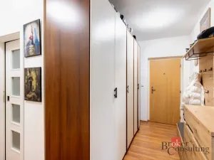 Prodej bytu 3+kk, Praha - Zbraslav, Jiřího Mašína, 82 m2